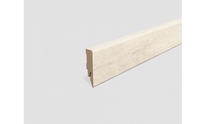 SOKLOVÁ LIŠTA EGGER