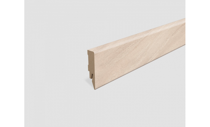 SOKLOVÁ LIŠTA EGGER