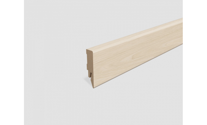 SOKLOVÁ LIŠTA EGGER