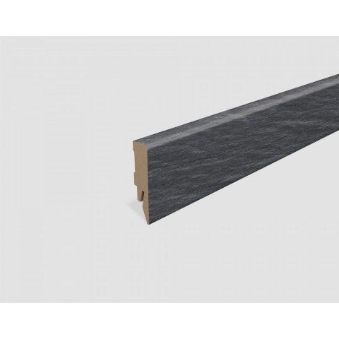 SOKLOVÁ LIŠTA EGGER